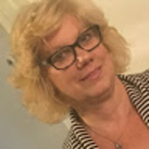 Meet your Posher, Theresa